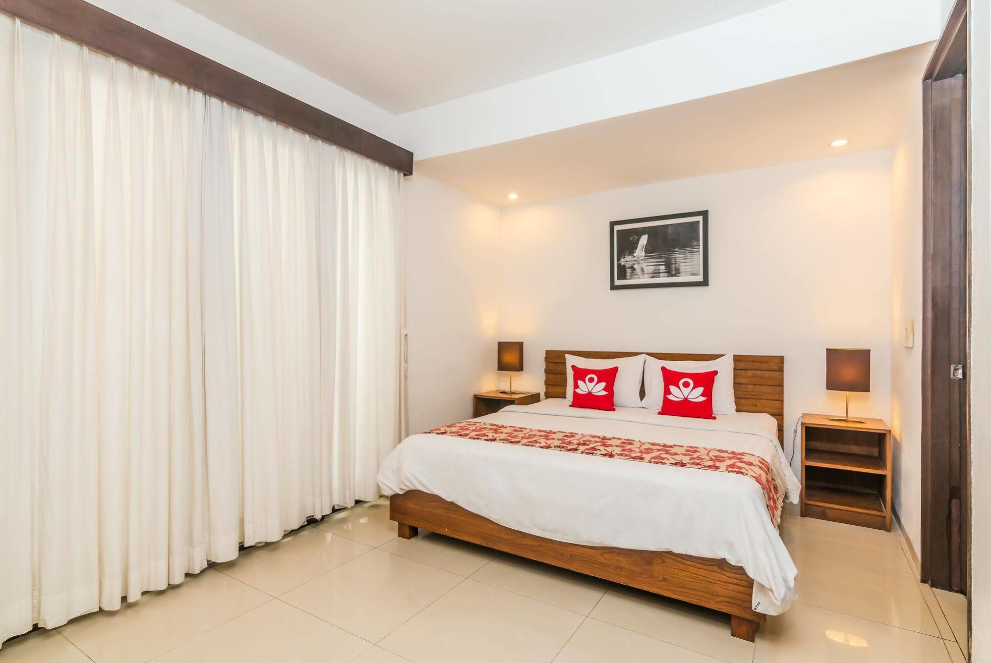 Zen Rooms Dewi Ratih Seminyak Kuta Lombok Exteriör bild