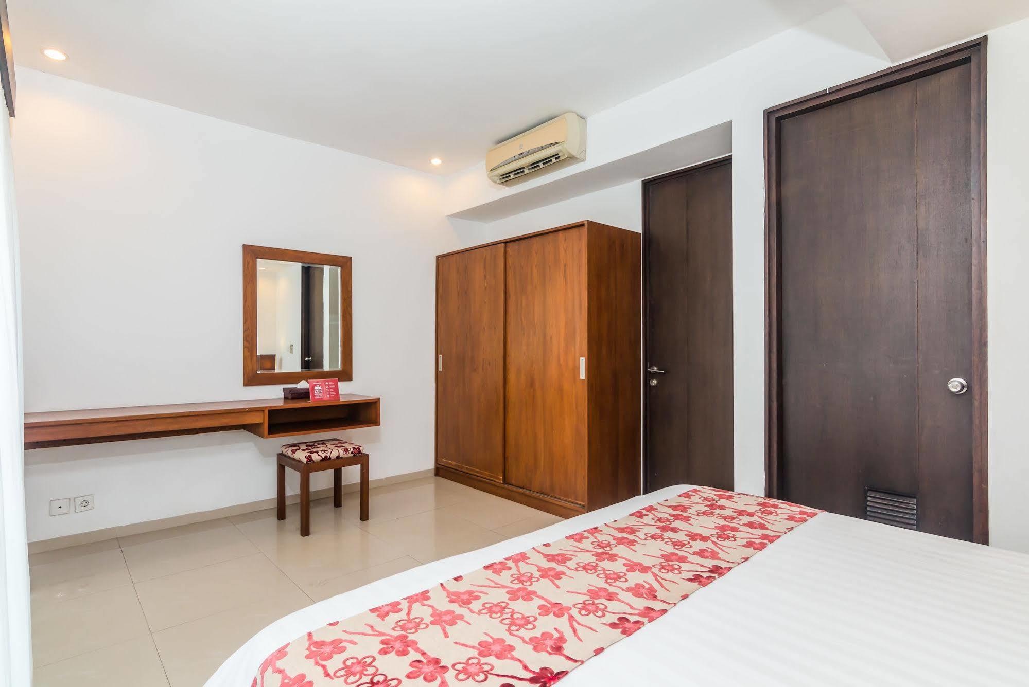 Zen Rooms Dewi Ratih Seminyak Kuta Lombok Exteriör bild