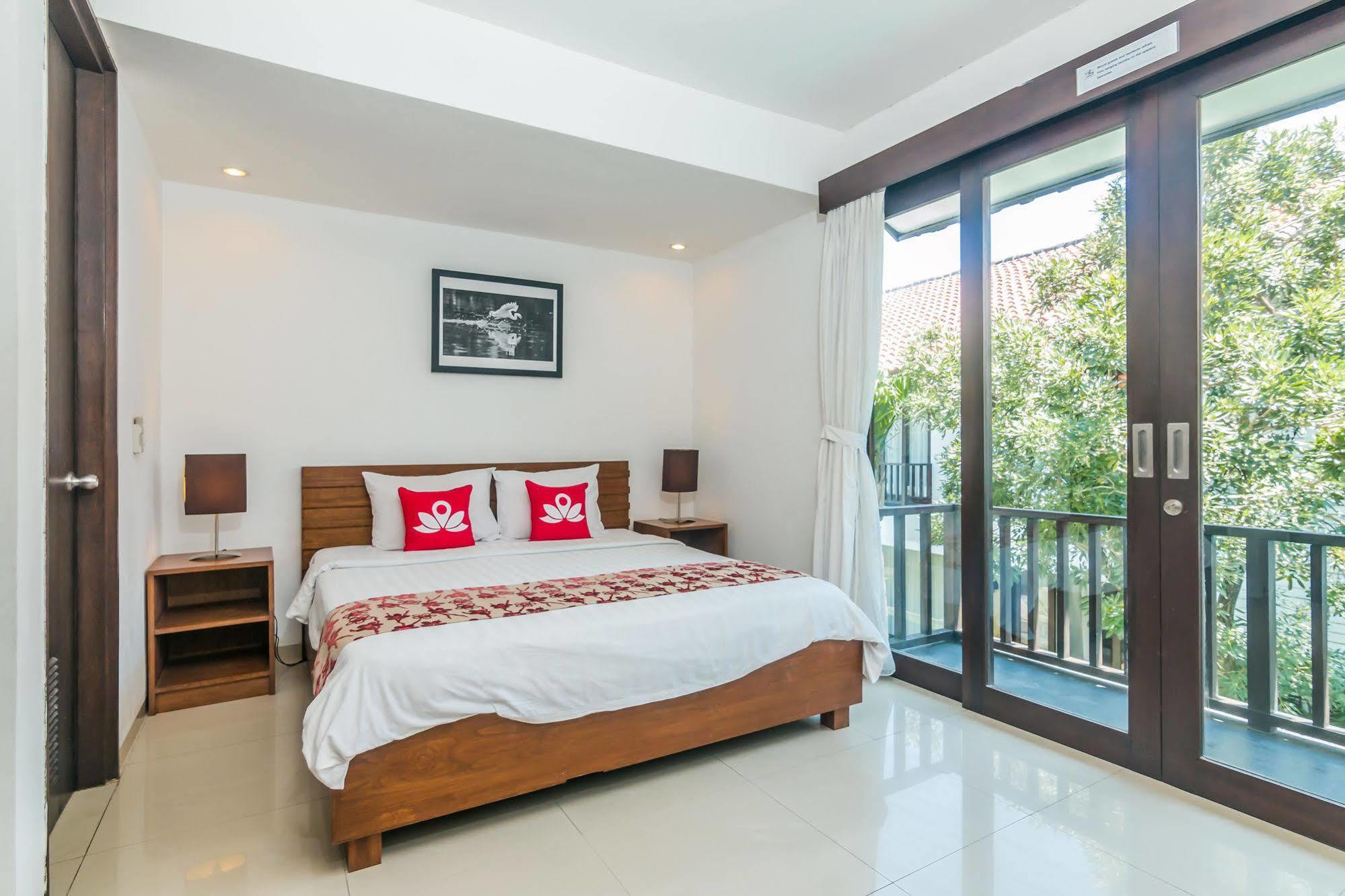Zen Rooms Dewi Ratih Seminyak Kuta Lombok Exteriör bild
