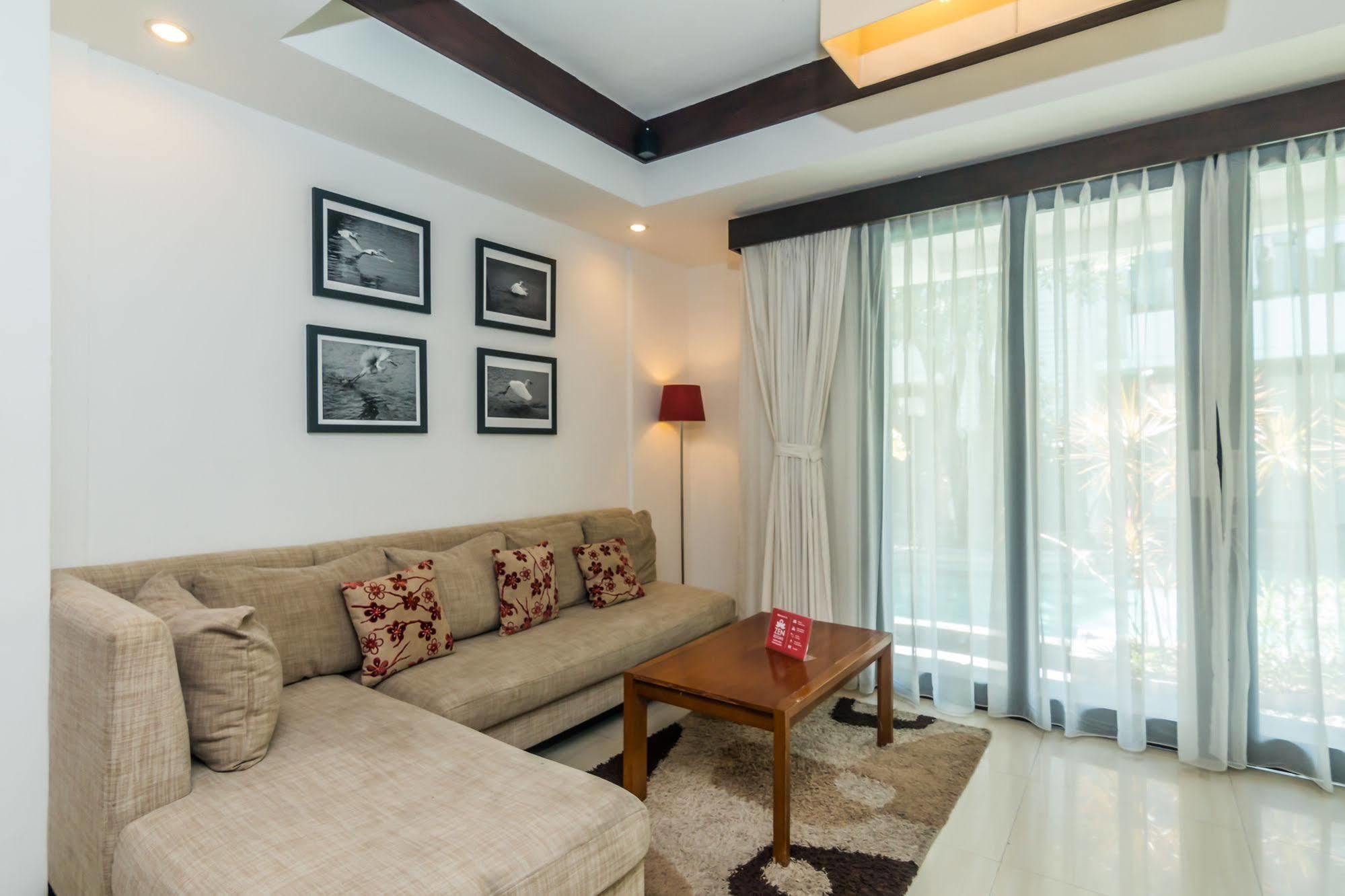Zen Rooms Dewi Ratih Seminyak Kuta Lombok Exteriör bild